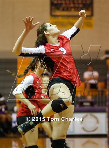 Thumbnail 1 in Pottsboro vs Sherman JV (Farmersville Tournament) photogallery.