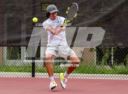 Thumbnail 2 in Kent Denver vs Niwot photogallery.