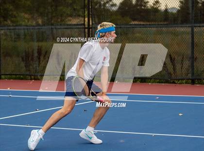 Thumbnail 2 in Kent Denver vs Niwot photogallery.
