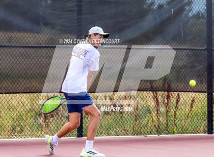 Thumbnail 3 in Kent Denver vs Niwot photogallery.