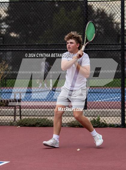 Thumbnail 1 in Kent Denver vs Niwot photogallery.