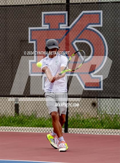 Thumbnail 2 in Kent Denver vs Niwot photogallery.
