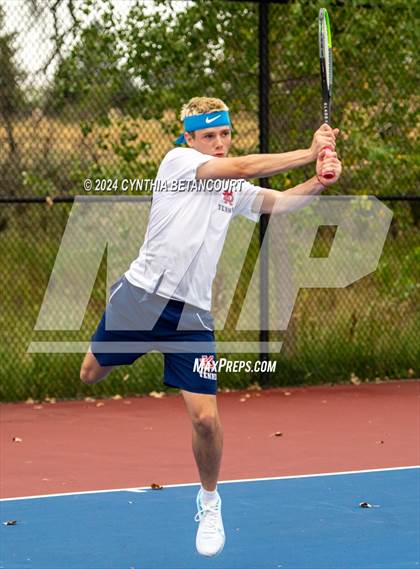 Thumbnail 3 in Kent Denver vs Niwot photogallery.