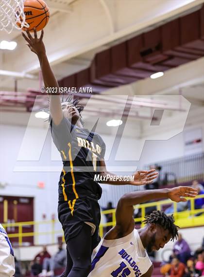 Thumbnail 2 in St. Pauls vs. Dillon (2023 Robeson County Shootout) photogallery.