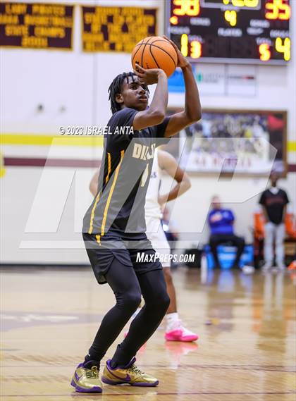 Thumbnail 2 in St. Pauls vs. Dillon (2023 Robeson County Shootout) photogallery.