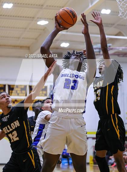 Thumbnail 2 in St. Pauls vs. Dillon (2023 Robeson County Shootout) photogallery.