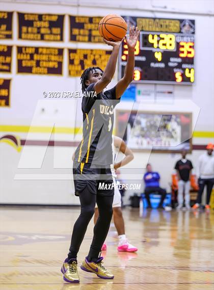 Thumbnail 1 in St. Pauls vs. Dillon (2023 Robeson County Shootout) photogallery.