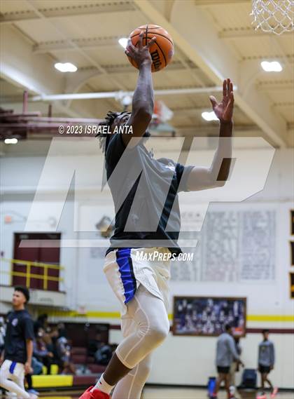 Thumbnail 1 in St. Pauls vs. Dillon (2023 Robeson County Shootout) photogallery.