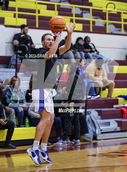 Thumbnail 1 in St. Pauls vs. Dillon (2023 Robeson County Shootout) photogallery.