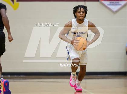 Thumbnail 1 in St. Pauls vs. Dillon (2023 Robeson County Shootout) photogallery.