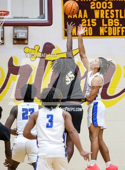 Thumbnail 2 in St. Pauls vs. Dillon (2023 Robeson County Shootout) photogallery.