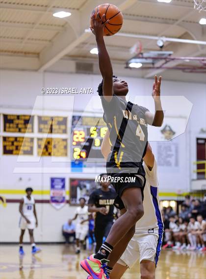 Thumbnail 1 in St. Pauls vs. Dillon (2023 Robeson County Shootout) photogallery.