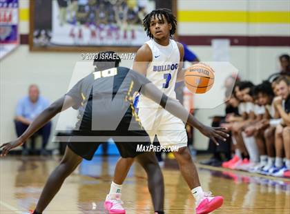Thumbnail 1 in St. Pauls vs. Dillon (2023 Robeson County Shootout) photogallery.