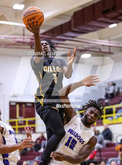 Thumbnail 2 in St. Pauls vs. Dillon (2023 Robeson County Shootout) photogallery.