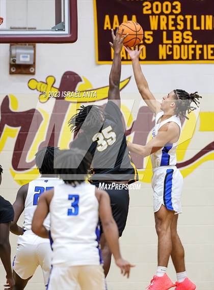Thumbnail 1 in St. Pauls vs. Dillon (2023 Robeson County Shootout) photogallery.