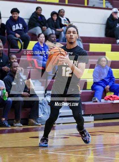 Thumbnail 1 in St. Pauls vs. Dillon (2023 Robeson County Shootout) photogallery.
