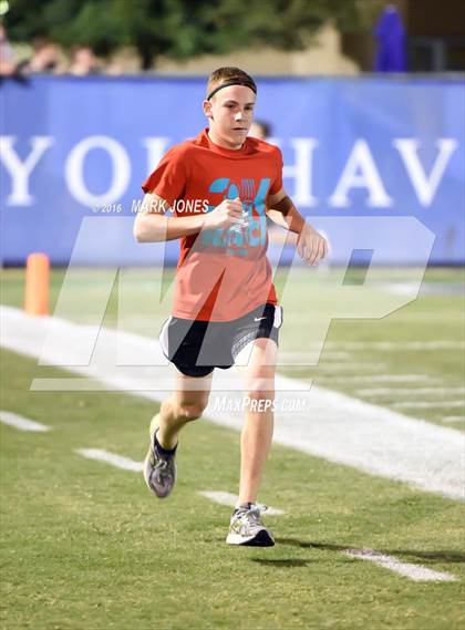 Thumbnail 2 in Yuma Catholic @ Northwest Christian photogallery.