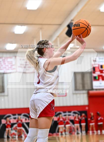 Thumbnail 1 in Ozark @ Dardanelle photogallery.