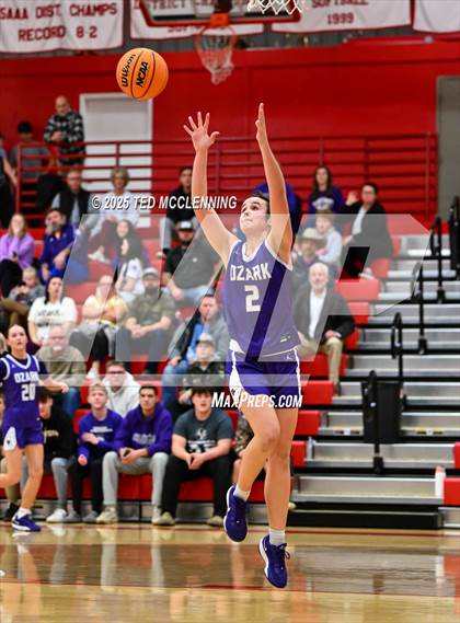 Thumbnail 2 in Ozark @ Dardanelle photogallery.