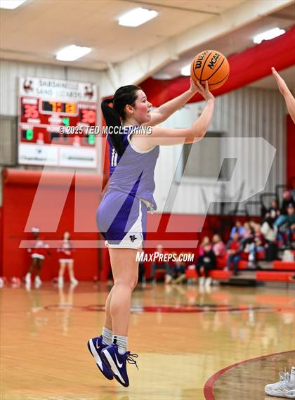 Thumbnail 3 in Ozark @ Dardanelle photogallery.