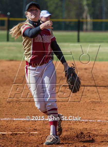 Thumbnail 2 in Riverdale vs. Huntsville (Bob Jones Invitational) photogallery.