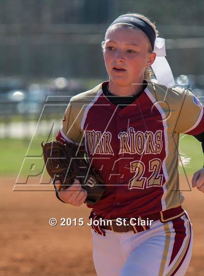 Thumbnail 2 in Riverdale vs. Huntsville (Bob Jones Invitational) photogallery.