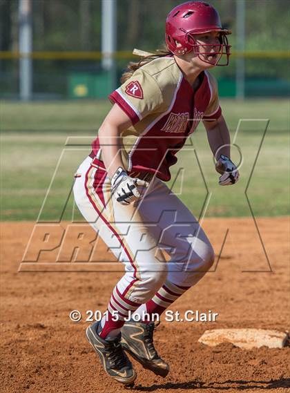 Thumbnail 3 in Riverdale vs. Huntsville (Bob Jones Invitational) photogallery.