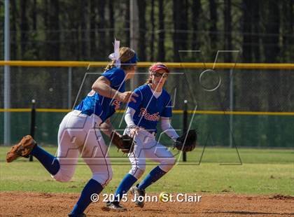 Thumbnail 1 in Riverdale vs. Huntsville (Bob Jones Invitational) photogallery.