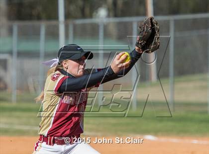 Thumbnail 2 in Riverdale vs. Huntsville (Bob Jones Invitational) photogallery.