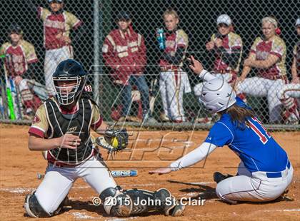 Thumbnail 1 in Riverdale vs. Huntsville (Bob Jones Invitational) photogallery.