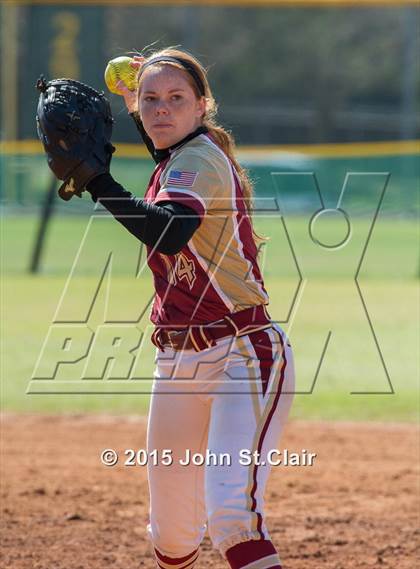 Thumbnail 3 in Riverdale vs. Huntsville (Bob Jones Invitational) photogallery.