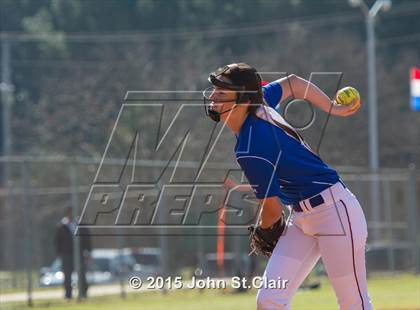 Thumbnail 3 in Riverdale vs. Huntsville (Bob Jones Invitational) photogallery.