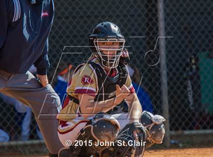 Thumbnail 3 in Riverdale vs. Huntsville (Bob Jones Invitational) photogallery.