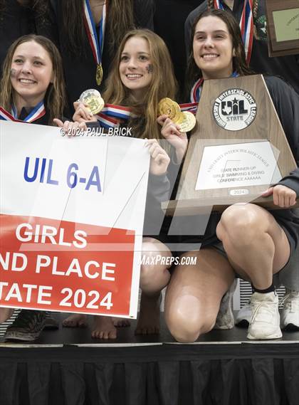 Thumbnail 2 in UIL 6A Swimming & Diving Finals photogallery.