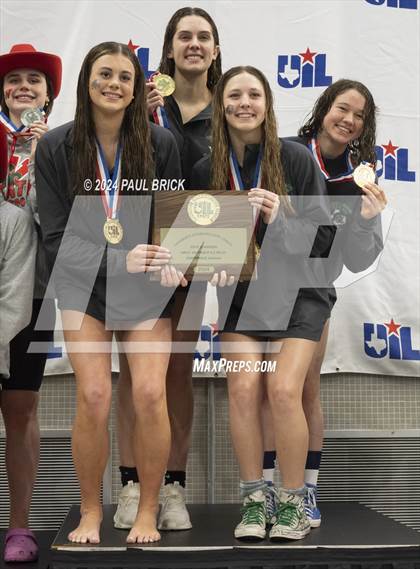 Thumbnail 2 in UIL 6A Swimming & Diving Finals photogallery.