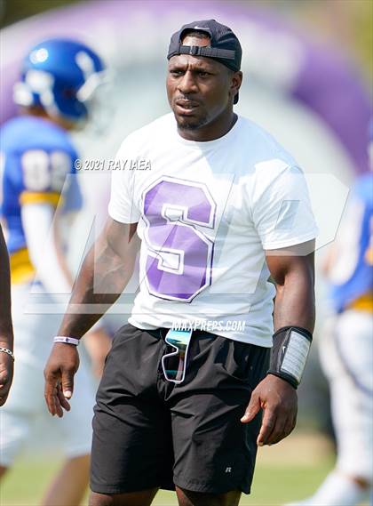 Thumbnail 3 in JV: Del Campo @ Sacramento photogallery.