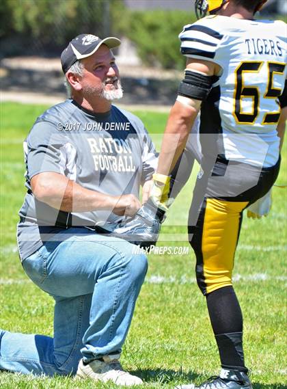 Thumbnail 1 in Raton @ McCurdy photogallery.