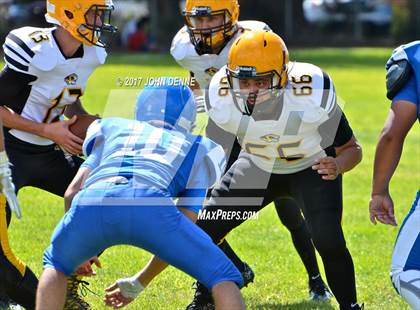 Thumbnail 2 in Raton @ McCurdy photogallery.