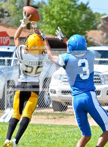 Thumbnail 1 in Raton @ McCurdy photogallery.