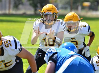 Thumbnail 3 in Raton @ McCurdy photogallery.