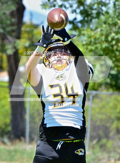 Thumbnail 2 in Raton @ McCurdy photogallery.