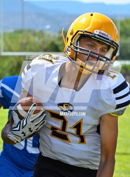 Thumbnail 2 in Raton @ McCurdy photogallery.