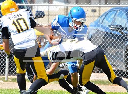 Thumbnail 3 in Raton @ McCurdy photogallery.