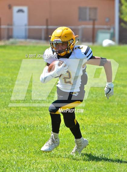 Thumbnail 3 in Raton @ McCurdy photogallery.