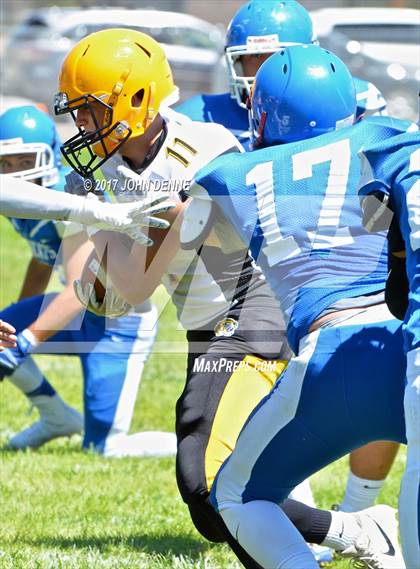 Thumbnail 1 in Raton @ McCurdy photogallery.