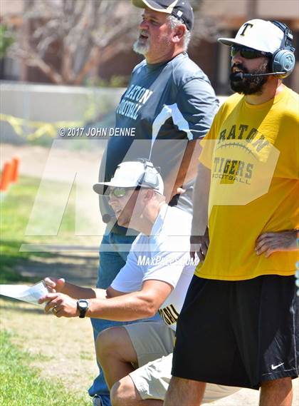 Thumbnail 2 in Raton @ McCurdy photogallery.