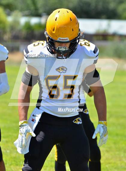 Thumbnail 1 in Raton @ McCurdy photogallery.