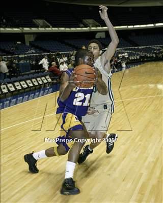 Thumbnail 3 in Lynwood vs.  Poly Long Beach(Nike Extravaganza) photogallery.
