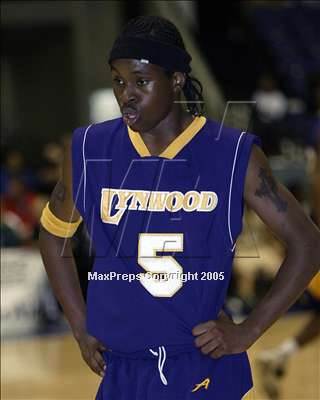 Thumbnail 2 in Lynwood vs.  Poly Long Beach(Nike Extravaganza) photogallery.