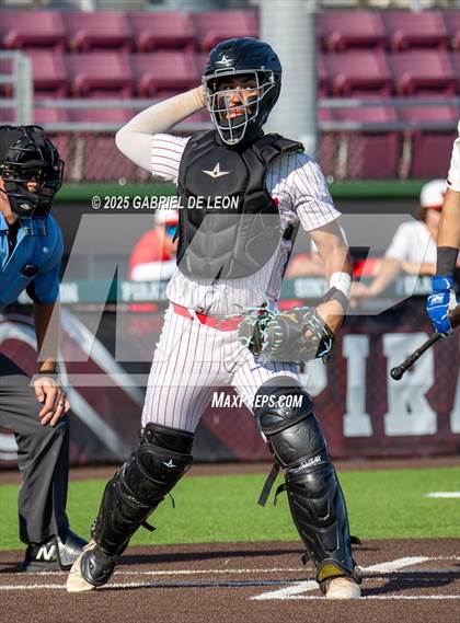 Thumbnail 2 in Victoria West vs Sinton (Calallen Tournament) photogallery.